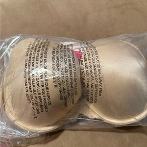 Maidenform Nude push up Bra